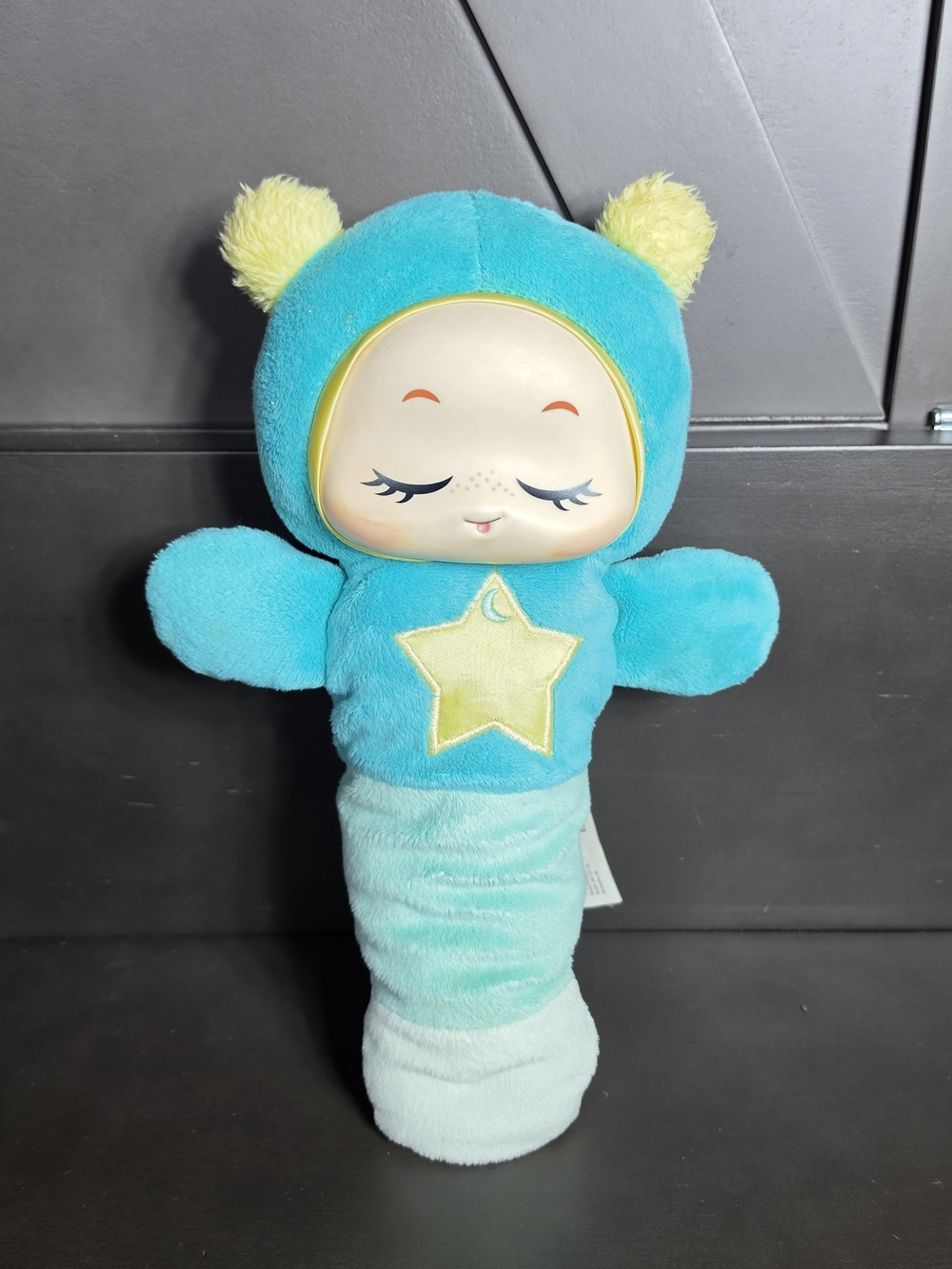 Playskool Plush Glo Worm Smart Sense Cry Sensor Glow Star Sleepy